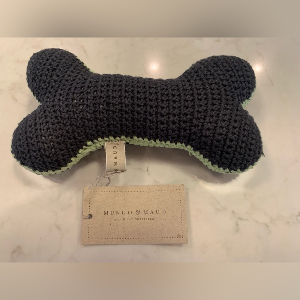 Mungo & Maud CROCHET BONE DOG TOY